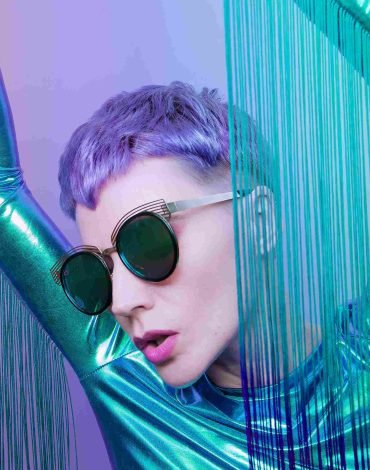 futuristic-girl-with-short-colored-hair-trendy-hai-BQ2FSZL.jpg